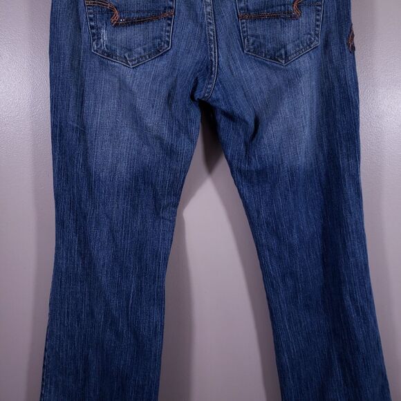 American Eagle Jeans Women's 34x30 Stretch Boot Distressed Embroidered Denim - Picture 3 of 16